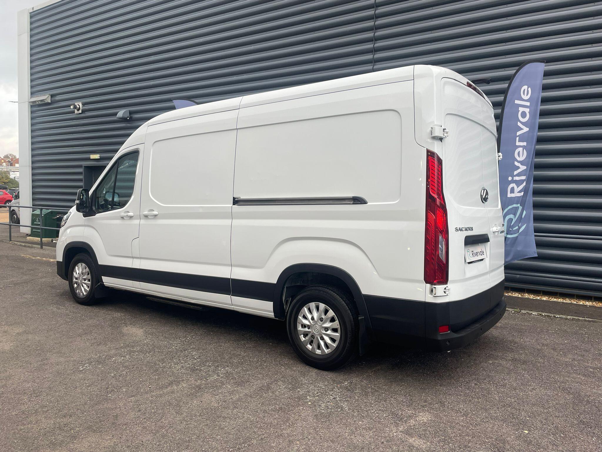 Maxus eDeliver 9 image 9